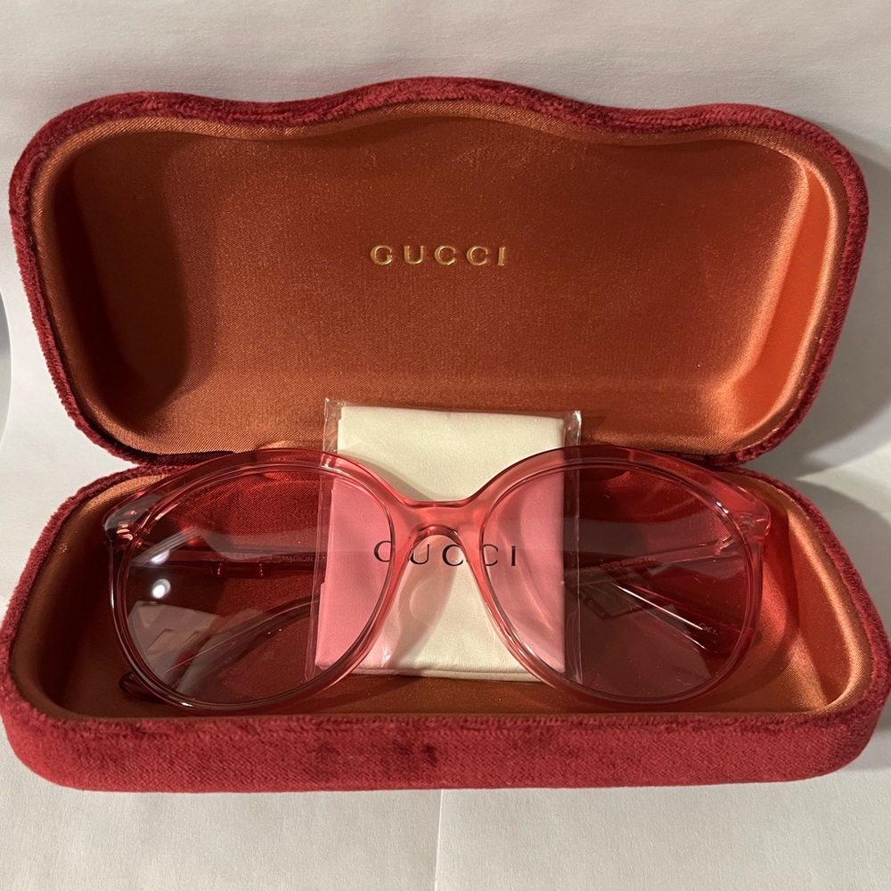 Gucci Pink Sunglasses - Picture 8 of 16